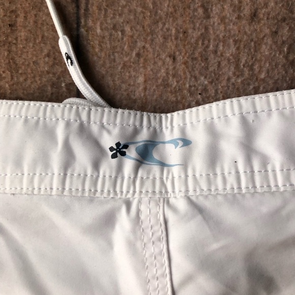 Vintage Y2K O’Neill board shorts - Picture 4 of 5